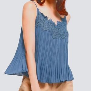 NWT Teal Lace Trim Pleat Cami Top By Ryegrass Size Woman's XXL